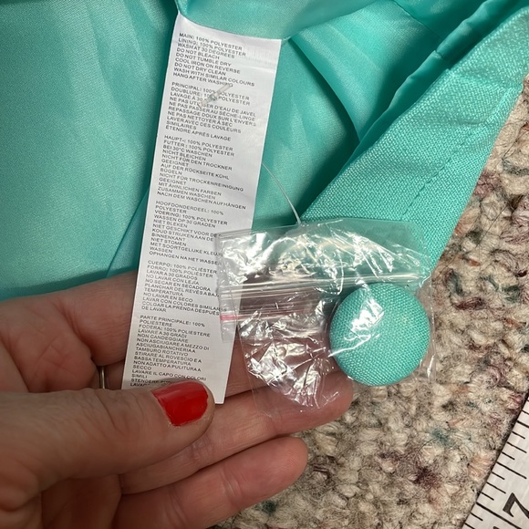 New boo hoo skirt - Picture 7 of 9